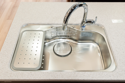 ハンドシャワー付
シングルレバー混合水栓