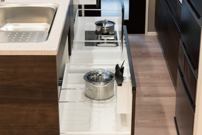 スライド式収納