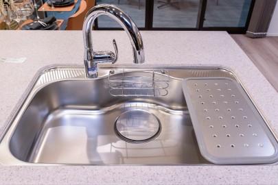 ハンドシャワー付
シングルレバー混合水栓