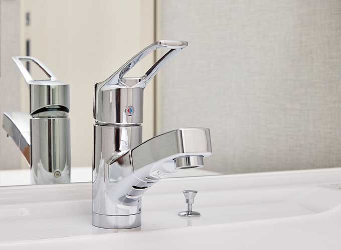 シングルレバー引出し混合水栓